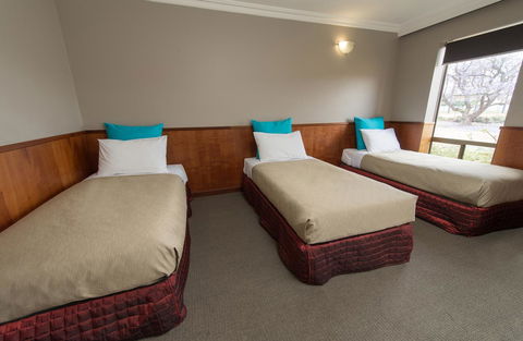 Berri Hotel - Goulburn Accommodation 41