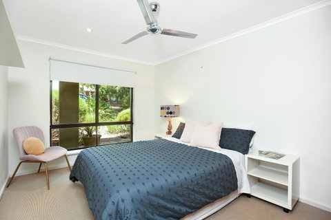 Red Door - Goulburn Accommodation 5