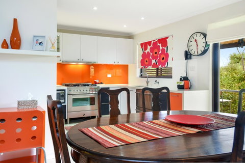 Red Door - Goulburn Accommodation 2