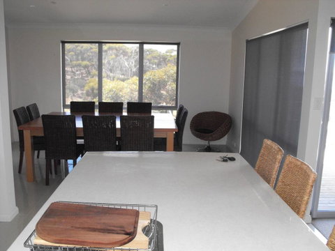 Saar River House - Goulburn Accommodation 14