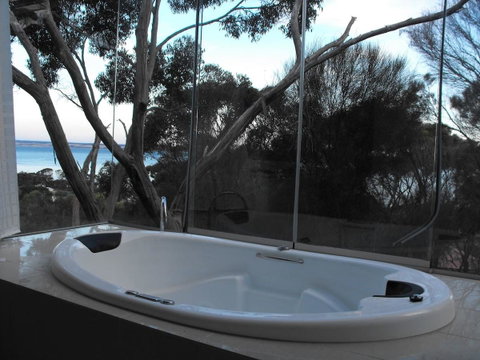 Saar River House - Goulburn Accommodation 17