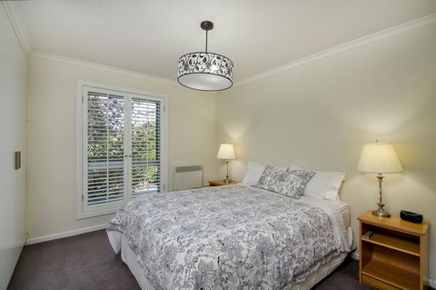 City One Apartment - Goulburn Accommodation 3