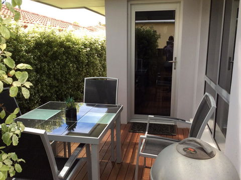 City One Apartment - Goulburn Accommodation 7