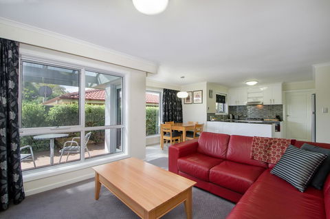 City One Apartment - Goulburn Accommodation 0
