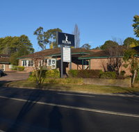Deer Park Motor Inn - Goulburn Accommodation