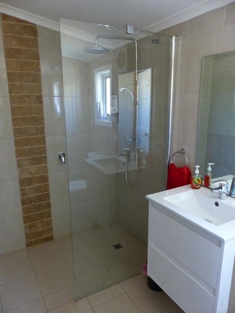 Andy\'s Accommodation - Goulburn Accommodation 10