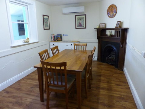 Andy\'s Accommodation - Goulburn Accommodation 5