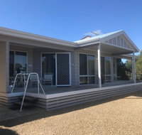 Island Break - Goulburn Accommodation