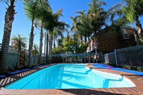 Cattlemans Country Motor Inn & Serviced Apartments - Goulburn Accommodation 0