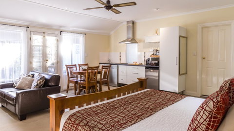 One Tree Bed And Breakfast - Goulburn Accommodation 17