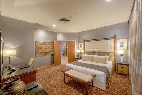 Duxton Hotel Perth - Goulburn Accommodation 17