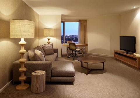 Residence On Langley Park - Goulburn Accommodation 16