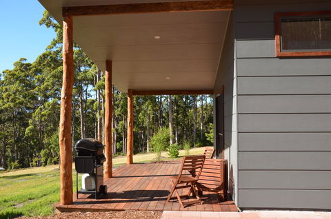 The Floating Forest - Goulburn Accommodation 23