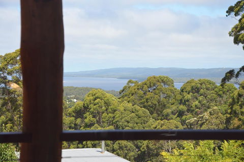 The Floating Forest - Goulburn Accommodation 21