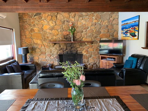Beachside Prevelly Villas - Goulburn Accommodation 17