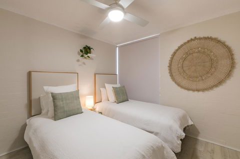 Number 72 Kalbarri Riverview Apartments - Goulburn Accommodation 6