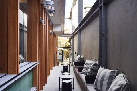 Alex Hotel - Goulburn Accommodation 24