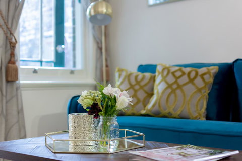 Heritage Townhouse Near Harbour Bridge - Goulburn Accommodation 5