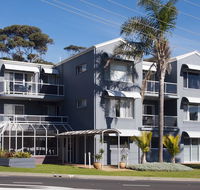 Mollymook Cove Apartments - Goulburn Accommodation