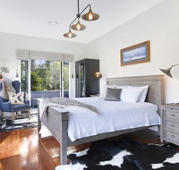 Romanz in the valley Luxury BB - Goulburn Accommodation