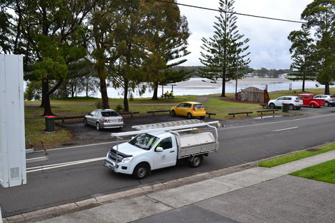 Sundial Holiday Units - Goulburn Accommodation 32