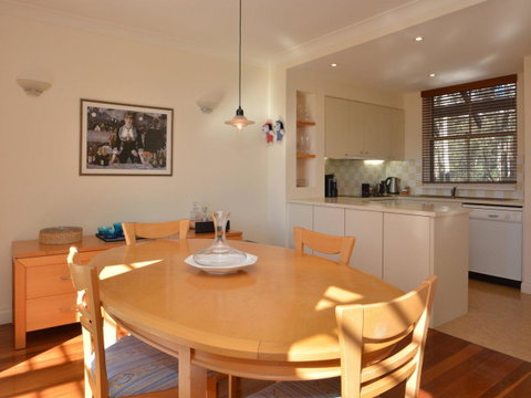 Villa 2br Prosecco Villa Located Within Cypress Lakes Resort - Goulburn Accommodation 7