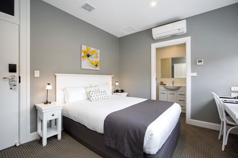 CH Boutique Hotel & Apartments, Ascend Hotel Collection - Goulburn Accommodation 25
