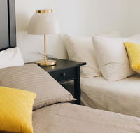 Modern  Cosy 2-Bedroom Apartment Hornsby - Goulburn Accommodation
