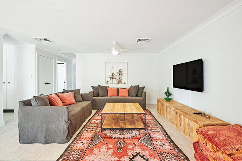 The Lord Byron - Goulburn Accommodation 28