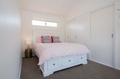 Stay In Mudgee The Grove, The Church, And Premium Private Homestead - Goulburn Accommodation 5