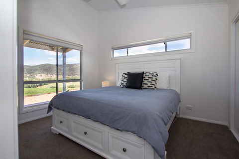 Stay In Mudgee The Grove, The Church, And Premium Private Homestead - Goulburn Accommodation 6