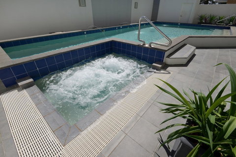 Macquarie Waters Boutique Apartment Hotel - Goulburn Accommodation 10
