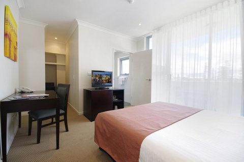 Macquarie Waters Boutique Apartment Hotel - Goulburn Accommodation 21