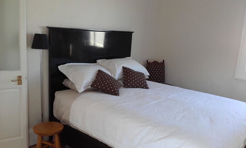 182 Anson Street - Goulburn Accommodation 7