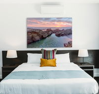 Coniston Hotel Wollongong - Goulburn Accommodation