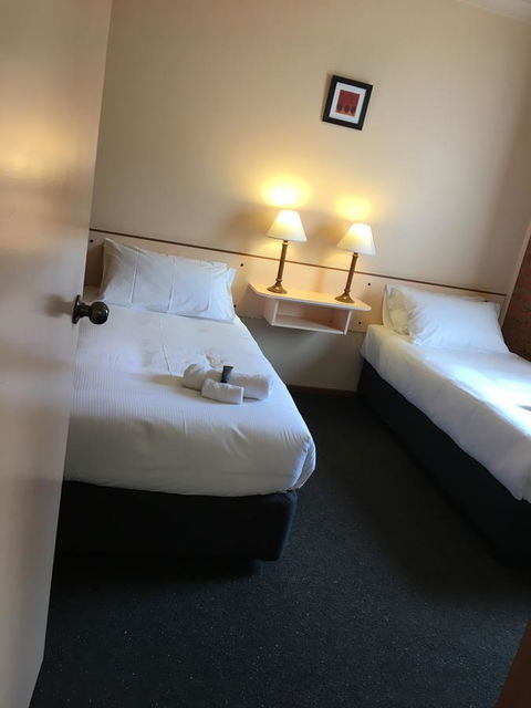 Bega Downs Motor Inn - Goulburn Accommodation 15