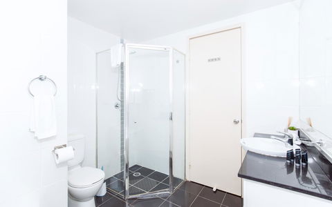 DD Apartments Chinatown - Goulburn Accommodation 7