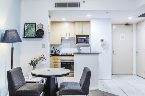 DD Apartments Chinatown - Goulburn Accommodation 4