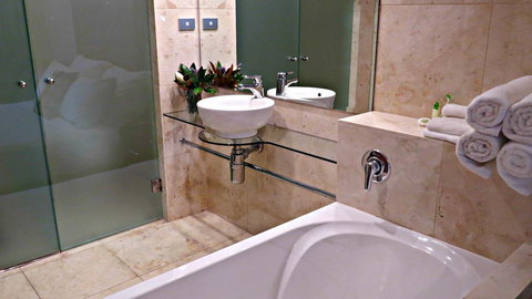 Best Western Plus Goulburn - Goulburn Accommodation 6