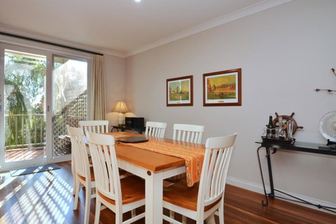 Villa 3br Chianti Villa Located Within Cypress Lakes Resort - Goulburn Accommodation 3