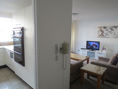 Manly Paradise Motel & Apartments - Goulburn Accommodation 44