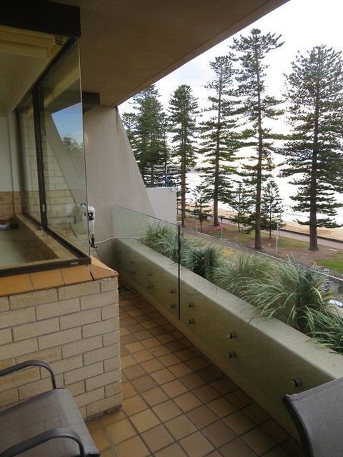 Manly Paradise Motel & Apartments - Goulburn Accommodation 40