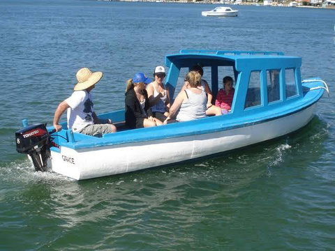 BookerBay Retreat! - Goulburn Accommodation 13
