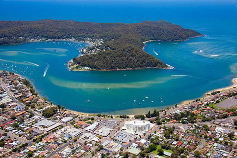 BookerBay Retreat! - Goulburn Accommodation 1