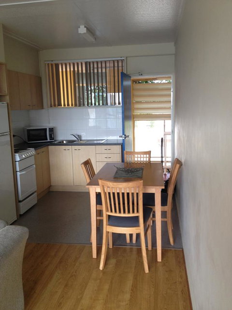 Waterview Apartments - Goulburn Accommodation 4