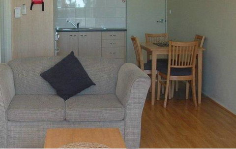 Waterview Apartments - Goulburn Accommodation 19