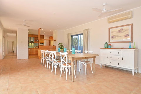 JE Guesthouse, Central To All The Hunter Valley Has To Offer - Goulburn Accommodation 7
