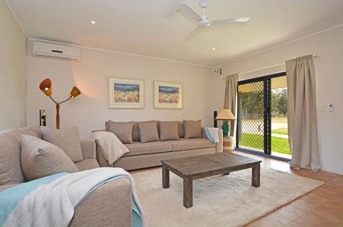 JE Guesthouse, Central To All The Hunter Valley Has To Offer - Goulburn Accommodation 1