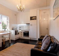 BONDI BEACH PRIME 1 Bedroom  Sunroom - Goulburn Accommodation