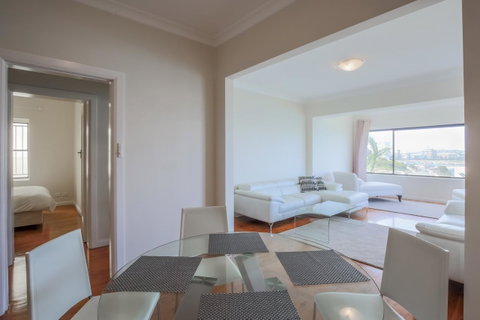 Ultimate Bondi Escape #2 - A Bondi Beach Holiday Home - Goulburn Accommodation 7